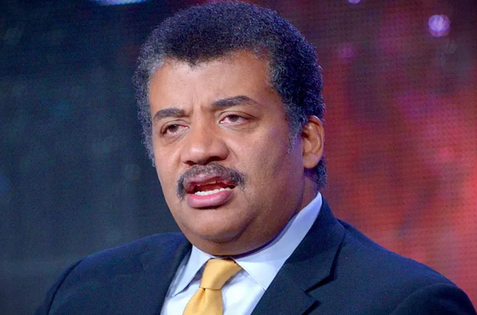 Navigating the Cosmic Library: Neil deGrasse Tyson’s Essential Reads