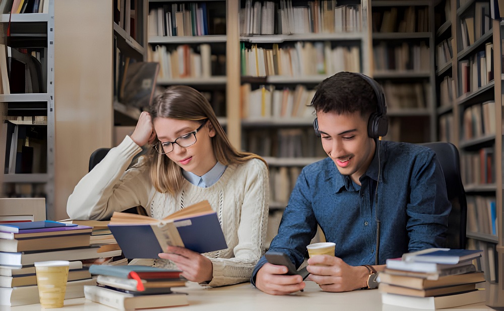 Audiobooks vs. Reading: The Modern Dilemma